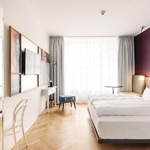 Kamer met een King Size Bed